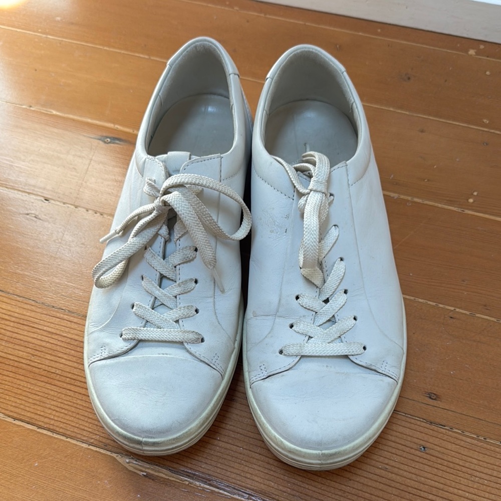 Ecco White Leather Sneakers